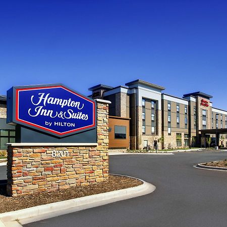 Hampton Inn&Suites Milwaukee West West Allis Exterior foto